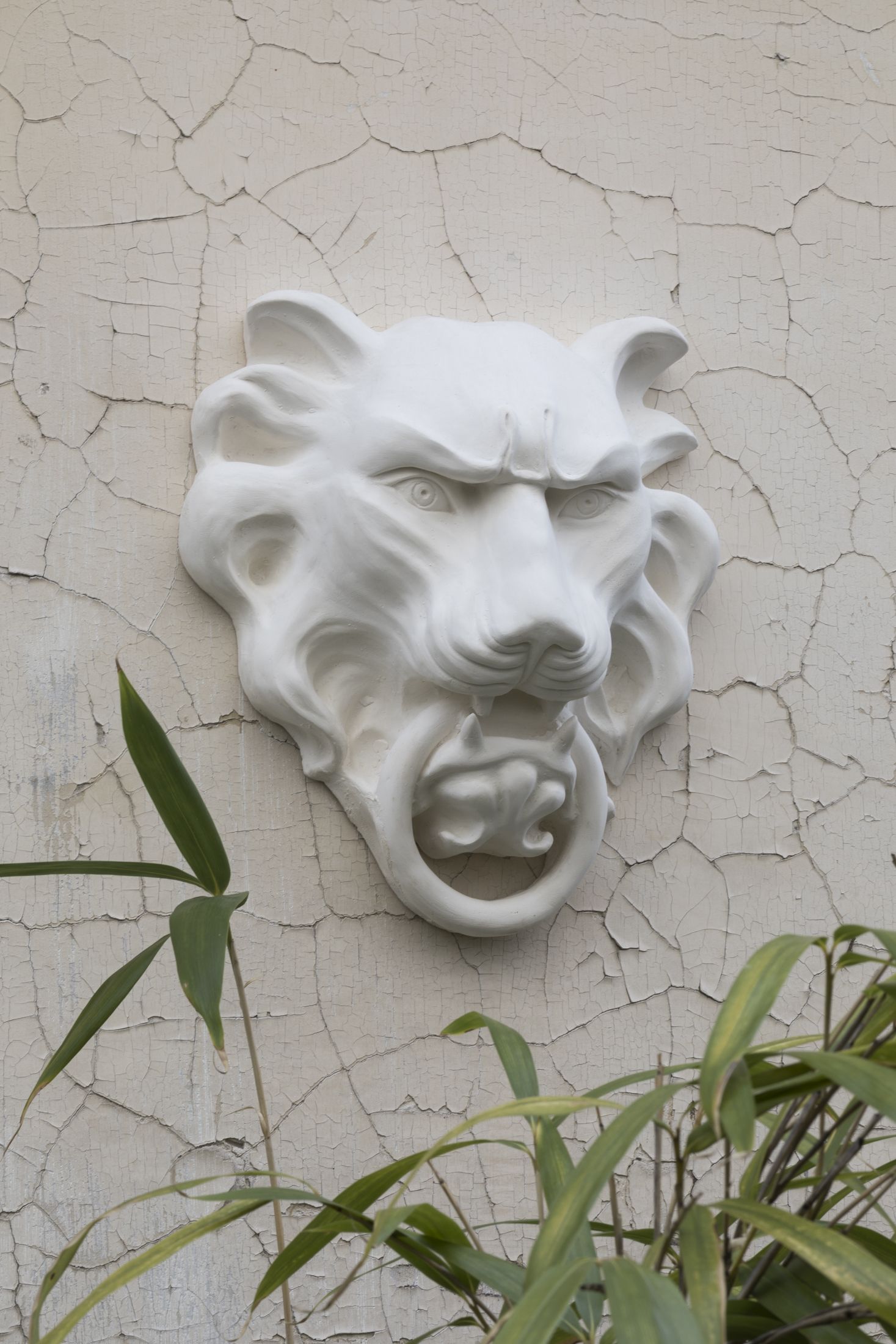 alicia-zaton-tousseul-1-platre-72x59cm-2019-cdf418313bf217e04ddfdc6a764740b8